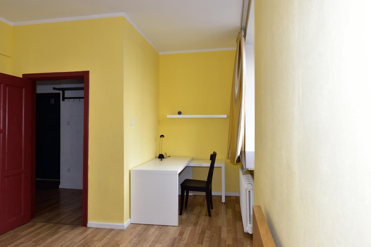 Brilliant Location 1 Apartment Уланбатар Екстериор снимка