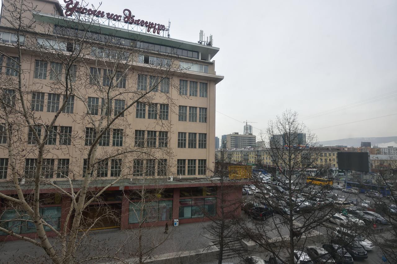 Brilliant Location 1 Apartment Уланбатар Екстериор снимка